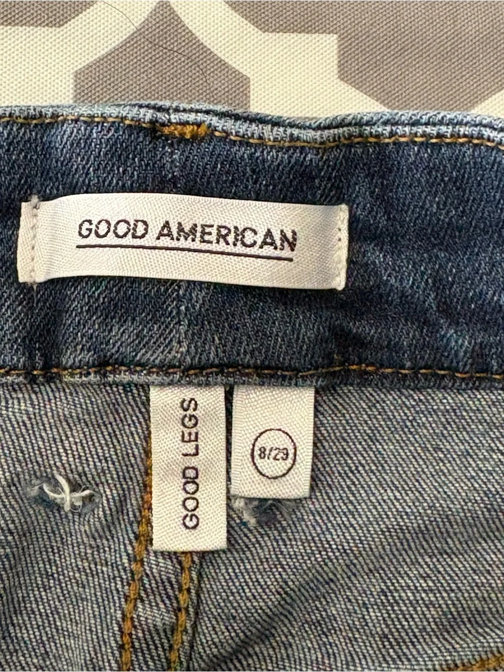 Good American Good Legs Stretch jeans